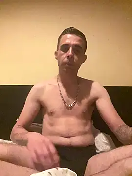 Tiago00987 online show from October 22, 2025, 11:10 am