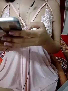 Tanishacutie online show from July 2, 2026, 7:47 am