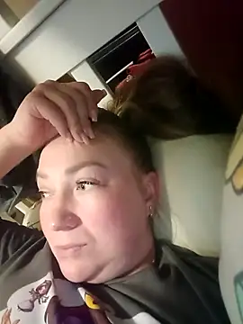 Kiss Eva online show from March 17, 2026, 8:01 pm