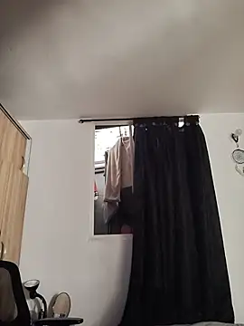 Juann-cock online show from July 10, 2026, 9:50 pm