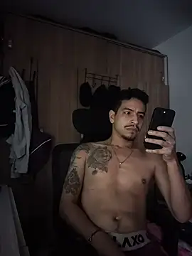 Juann-cock online show from July 14, 2026, 9:42 pm