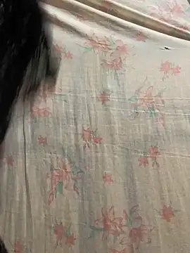 Cuckold-masters-dog online show from September 27, 2025, 1:27 pm