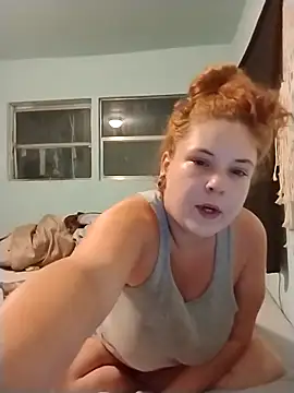 Snapshot of LacyLaurent chatting on October 8, 2025, 2:53 am LacyLaurent online show from October 8, 2025, 2:53 am