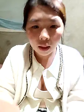 quynhkoolbae online show from February 1, 2026, 12:48 pm