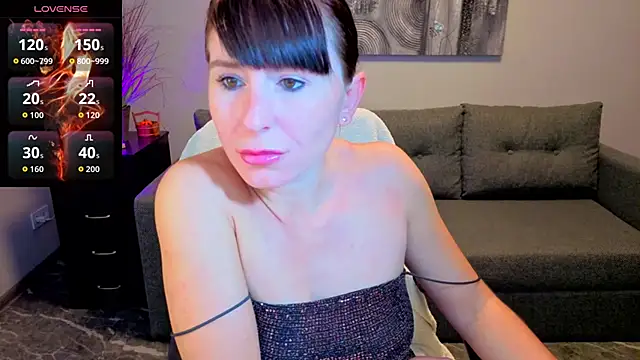 Betty Jone online show from November 16, 2025, 6:30 am