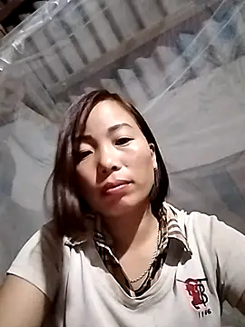 Annaacutee online show from November 5, 2025, 12:27 pm