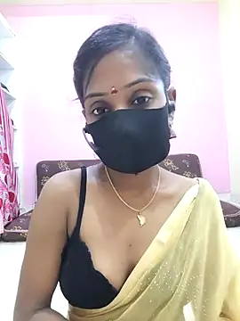 mounika26 online show from September 23, 2025, 6:49 am
