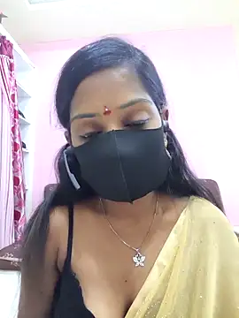 mounika26 online show from September 25, 2025, 4:49 am