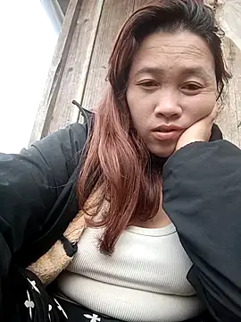 Snapshot of miumiu_00 chatting on October 27, 2025, 9:24 am miumiu 00 online show from October 27, 2025, 9:24 am