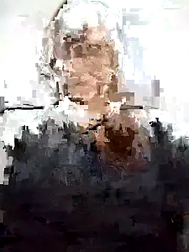 miumiu 00 online show from November 16, 2025, 12:44 pm