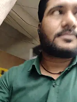 Snapshot of VijayLover69 chatting on October 28, 2025, 9:46 am VijayLover69 online show from October 28, 2025, 9:46 am