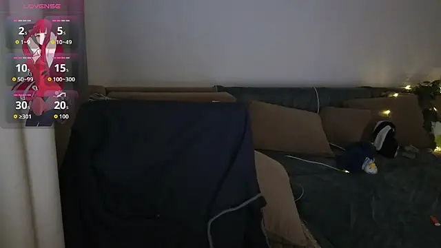 Snapshot of EvaDior13 chatting on September 29, 2025, 5:51 pm EvaDior13 online show from September 29, 2025, 5:51 pm