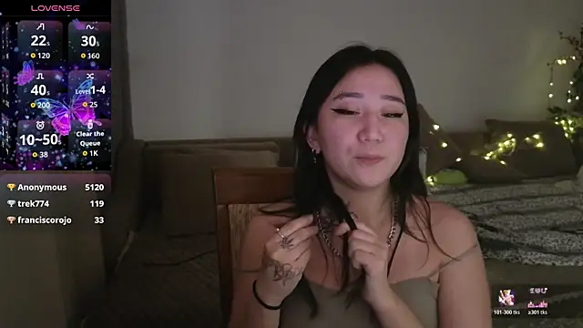 Snapshot of EvaDior13 chatting on October 21, 2025, 3:57 pm EvaDior13 online show from October 21, 2025, 3:57 pm