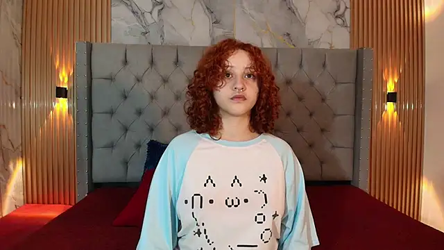 Suxan White  online show from October 14, 2025, 11:55 am