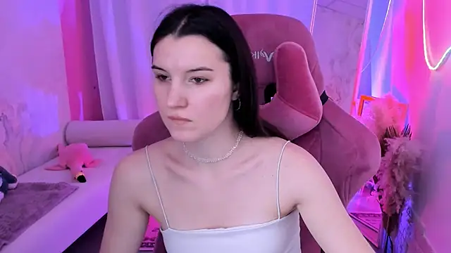 AgataWillis online show from November 26, 2025, 6:25 am