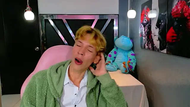 park jimin1 online show from October 8, 2025, 12:14 pm