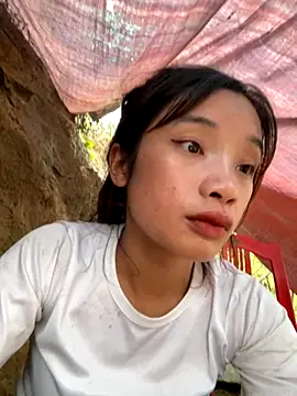 Snapshot of beobeo_2xx chatting on September 30, 2025, 5:23 am beobeo 2xx online show from September 30, 2025, 5:23 am