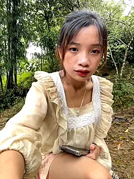 Snapshot of beobeo_2xx chatting on October 9, 2025, 1:58 am beobeo 2xx online show from October 9, 2025, 1:58 am