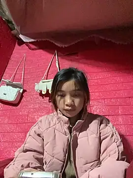 Snapshot of beobeo_2xx chatting on November 21, 2025, 12:54 am beobeo 2xx online show from November 21, 2025, 12:54 am