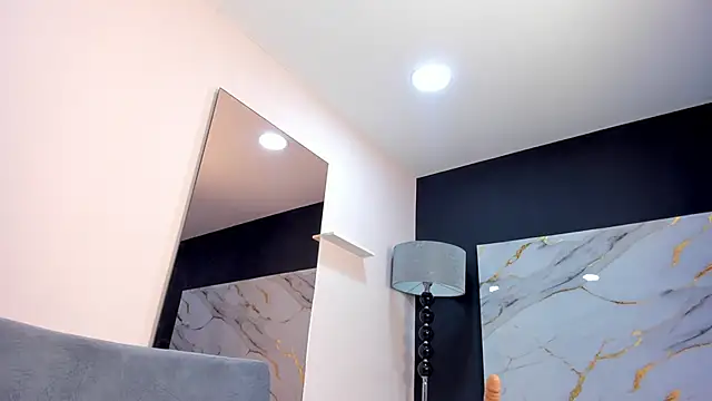 Snapshot of VelvetGreen chatting on October 29, 2025, 1:35 pm VelvetGreen online show from October 29, 2025, 1:35 pm