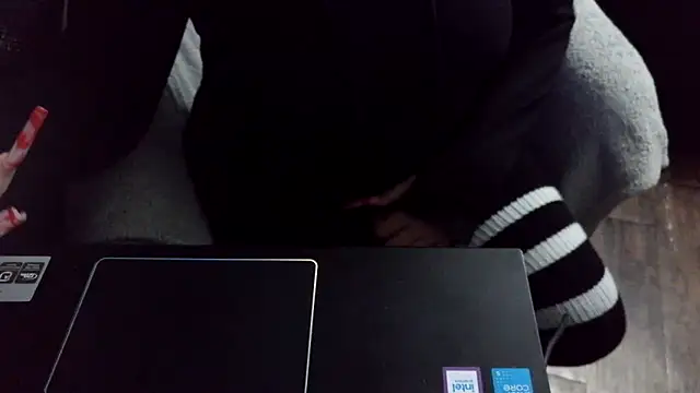 fetishslut4u online show from October 12, 2025, 7:18 am