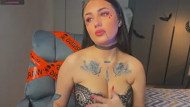 mygoddesshecate online show from October 28, 2025, 5:44 am