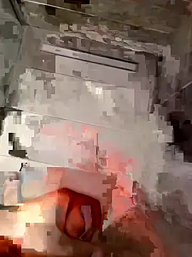 Snapshot of MrZli chatting on October 22, 2025, 5:45 pm MrZli online show from October 22, 2025, 5:45 pm