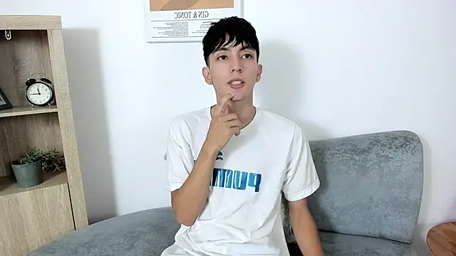 Snapshot of dear_jeycot chatting on October 10, 2025, 12:48 pm dear jeycot online show from October 10, 2025, 12:48 pm