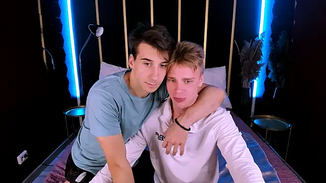 LawrenceMiles online show from October 5, 2025, 11:30 am