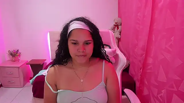Gema angels online show from September 22, 2025, 2:52 pm