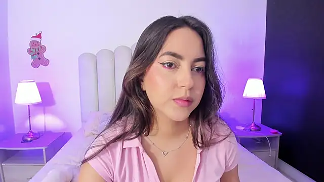 SofieBunnie online show from May 22, 2026, 10:59 pm