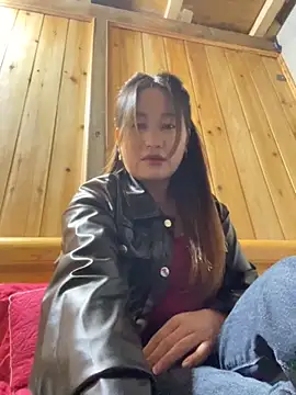 phungtiti online show from December 1, 2025, 3:22 am