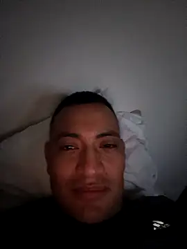 Snapshot of erick_master chatting on December 4, 2025, 12:09 am erick master online show from December 4, 2025, 12:09 am