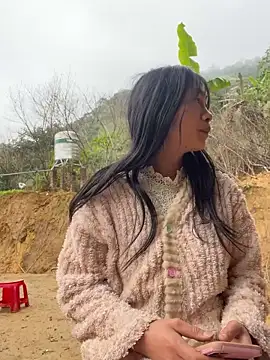 EmLy02 online show from January 7, 2026, 2:58 am