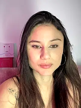 VioletaLorette online show from October 21, 2025, 3:40 am