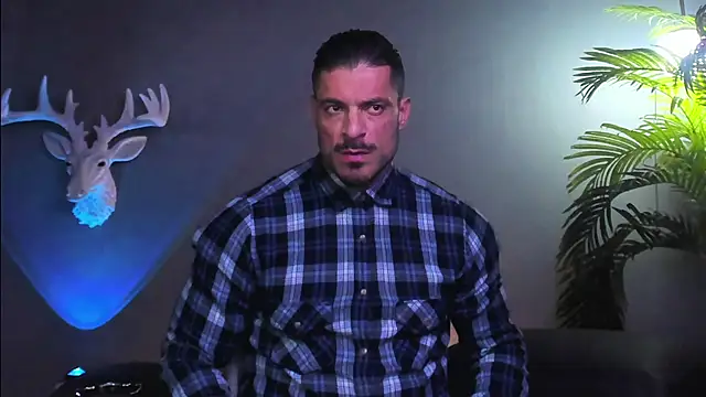 dennis cox1 online show from December 19, 2025, 7:59 am