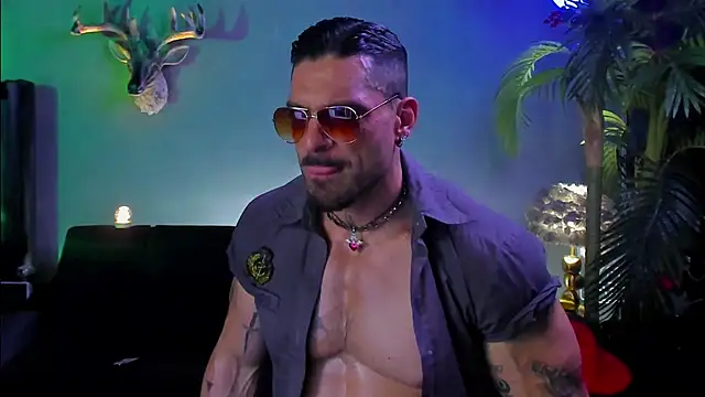 dennis cox1 online show from April 8, 2026, 9:42 am