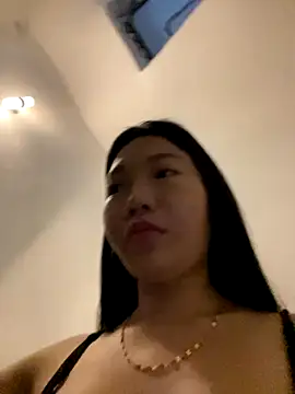 Snapshot of Miumieu chatting on October 11, 2025, 1:38 am Miumieu online show from October 11, 2025, 1:38 am