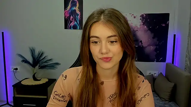 Snapshot of TracySpark chatting on September 28, 2025, 6:41 am TracySpark online show from September 28, 2025, 6:41 am