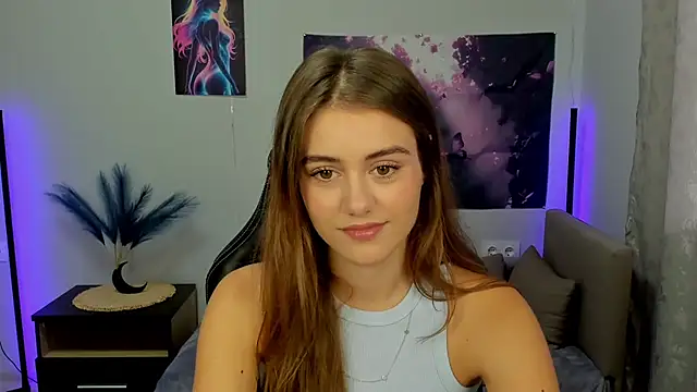 Snapshot of TracySpark chatting on October 3, 2025, 6:54 am TracySpark online show from October 3, 2025, 6:54 am