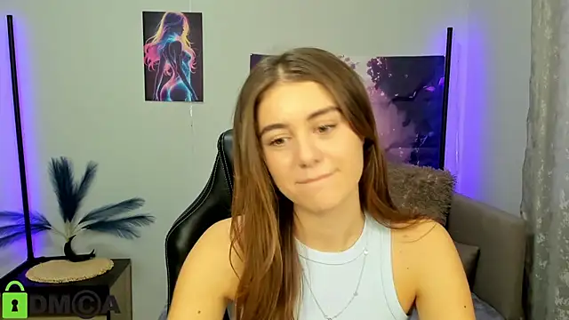 Snapshot of TracySpark chatting on November 1, 2025, 8:05 am TracySpark online show from November 1, 2025, 8:05 am