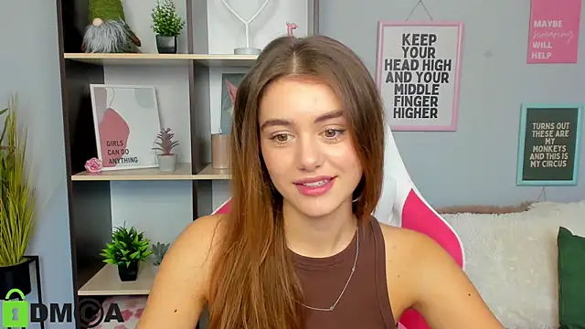 Snapshot of TracySpark chatting on November 14, 2025, 7:51 am TracySpark online show from November 14, 2025, 7:51 am