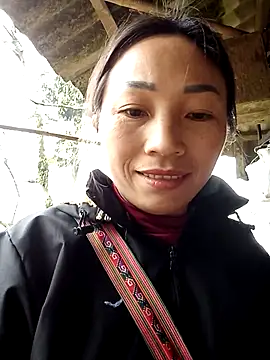 lucybaby00 online show from February 12, 2026, 4:51 am