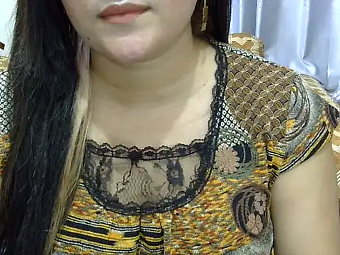 Snapshot of Ridiha_Pari chatting on September 12, 2025, 4:18 pm Ridiha Pari online show from September 12, 2025, 4:18 pm