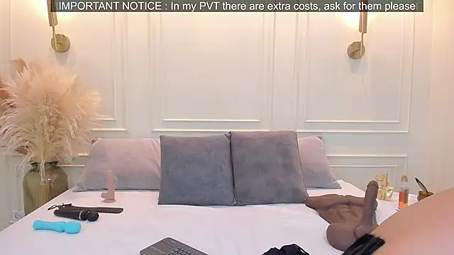 gabysanta  online show from March 3, 2026, 1:39 pm