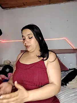 Anahibella online show from December 17, 2025, 6:19 am