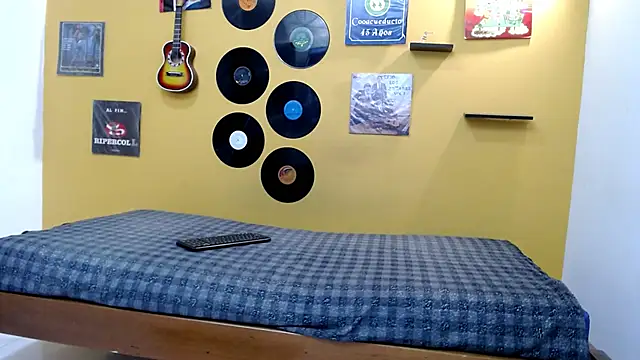 skinnyverus18 online show from February 13, 2026, 7:10 pm