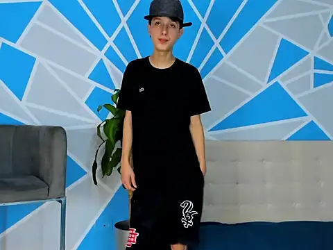 ArthurCox online show from October 5, 2025, 5:44 pm