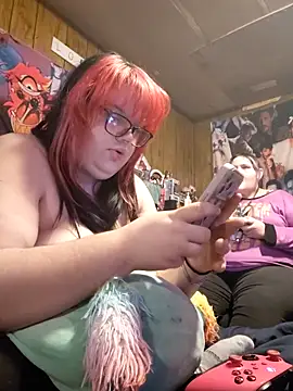Snapshot of GoddessDess chatting on May 3, 2026, 1:11 am GoddessDess online show from May 3, 2026, 1:11 am