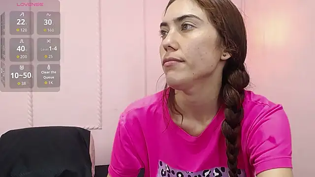 danna7cute online show from October 15, 2025, 8:53 pm